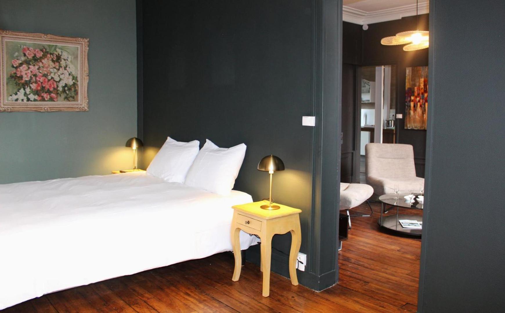 Ferienwohnung Henri IV - Parking Included - Self Check-In Chartres Exterior foto