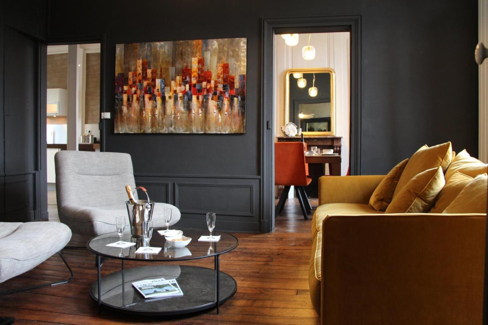Ferienwohnung Henri IV - Parking Included - Self Check-In Chartres Exterior foto